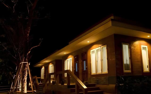 Baan Im Oun Resort