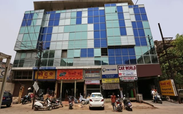 Capital O 2827 Hotel Aditya