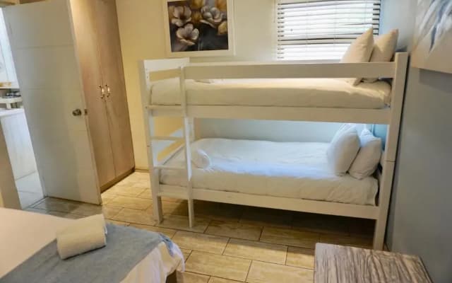 10 Coral Cove