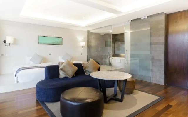 Suites by Watermark Hotel and Spa