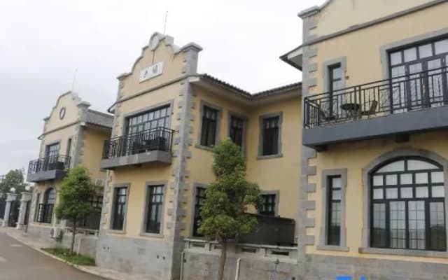 Lanshe weiyuan purple pottery art inn