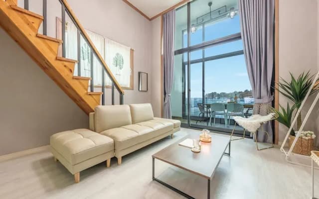Yeosu Porrr Ocean View Pension