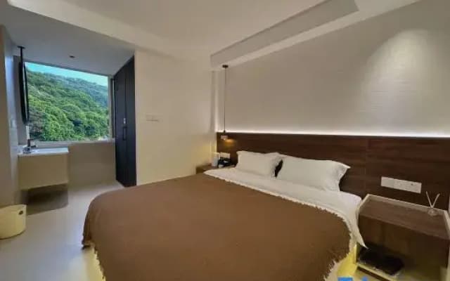 Putuo Mountain · Joyful Mountain Residence Homestay
