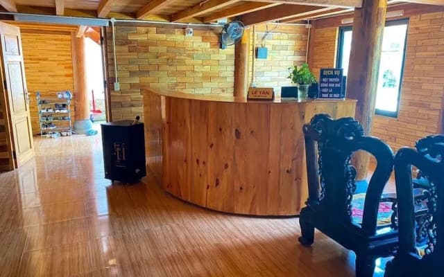 Plum Homestay Hostel