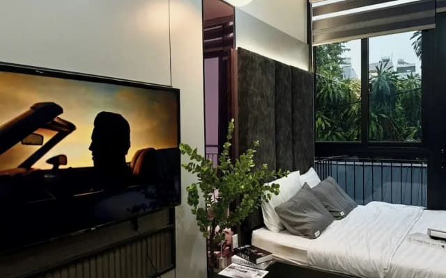 Unite StayCation Nhieu Tu