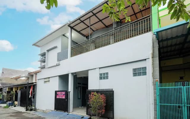 Hotel O Pdl Guest House Syariah