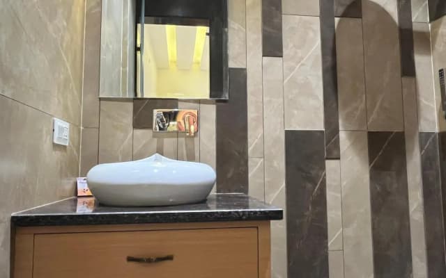 Perfect Stayz Premium - Hotel Sehdev Near Golden Temple