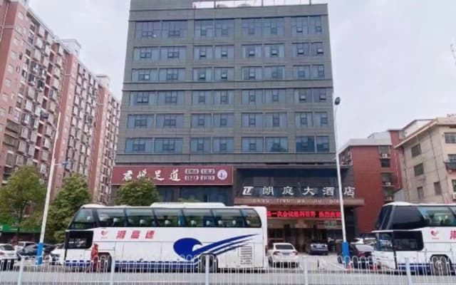 Lang Ting Hotel