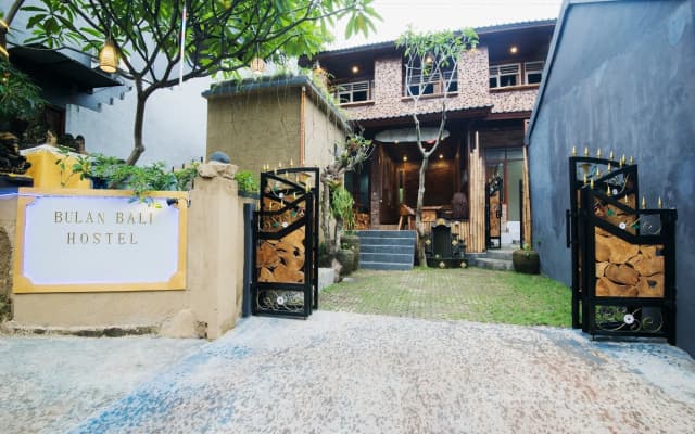 Bulan Bali Guest House