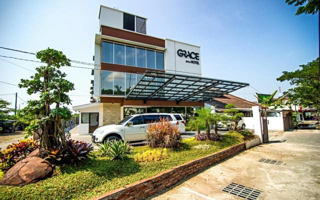 Grace Setia Hotel