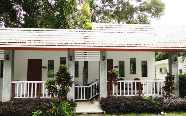 Baan Suan ChongKhoa Resort