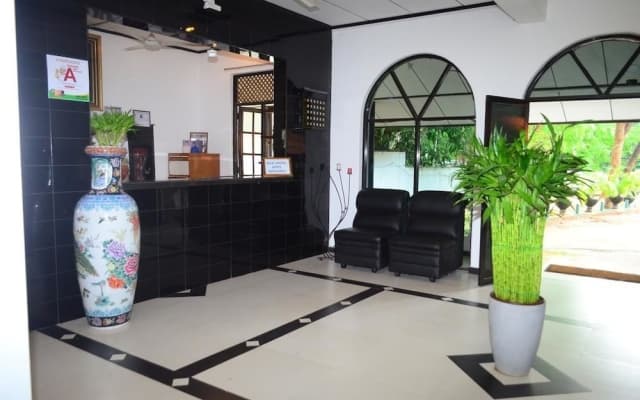 Jayasinghe Holiday Resort