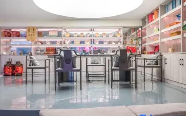 Heyue Hotel (Qujing Wanda Plaza Branch)