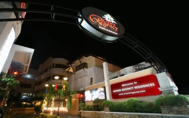 Crown Regency Residences - Cebu