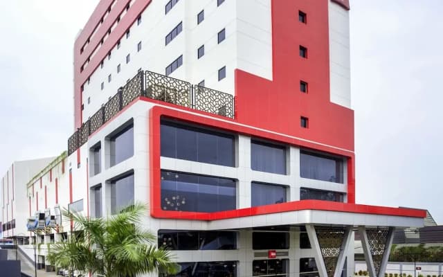 ibis Pontianak City Center