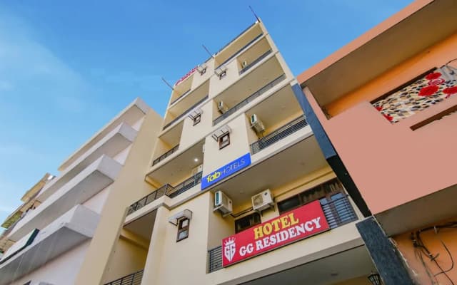 Fabhotel Gg Residency