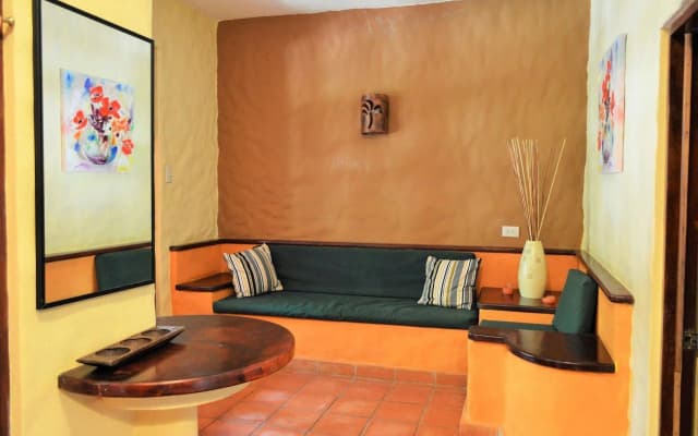 Hotel El Manglar & Cantarana