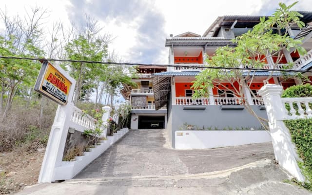 Adinda Beach Hotel and Villa
