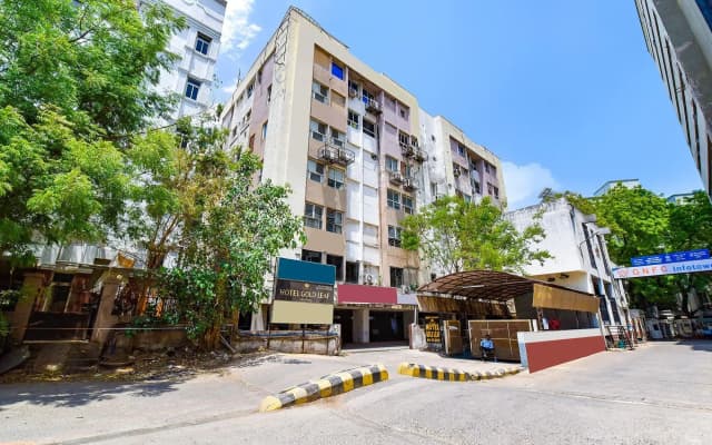 Hotel Gold Leaf,Ahmedabad