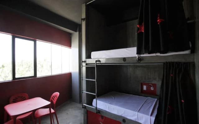 W Hostel Boracay