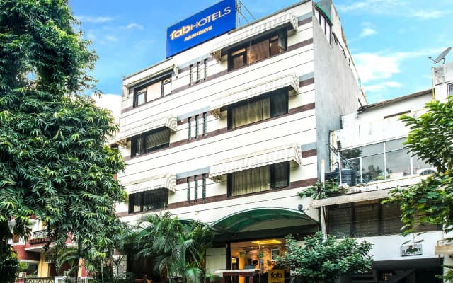 FabHotel Aashraye
