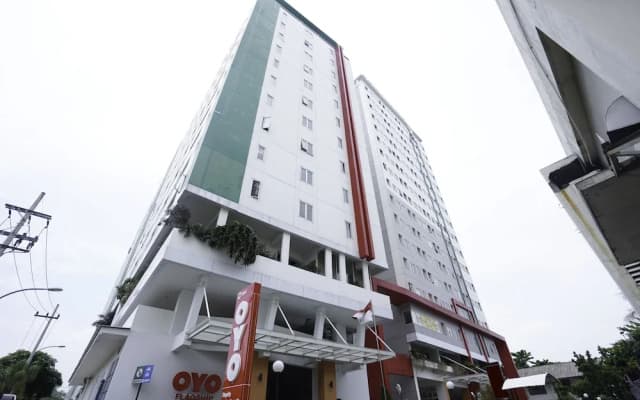Capital O 91962 Pavilion Permata Surabaya