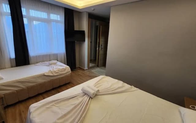 Mimoza Hotel