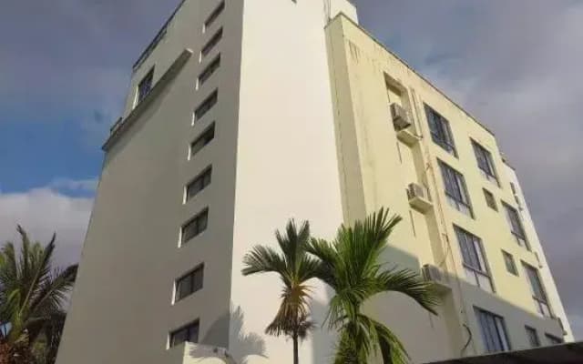 Return Homestay (Sanya Hailv Duty Free City Eternal Love Store)