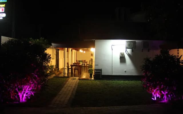 Sooriya Sewana Guest House