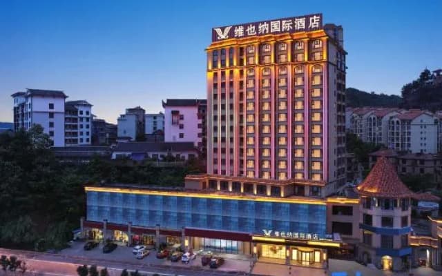Vienna International Hotel Sangzhi Yonghe Home Residential Area