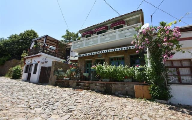 Imbros Yeşil Ev Hotel
