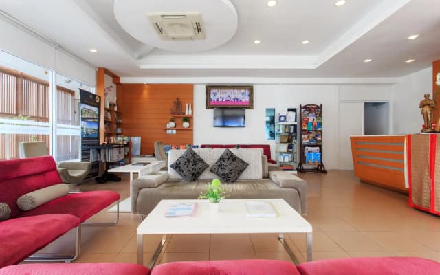 Chaweng Cove Beach Resort