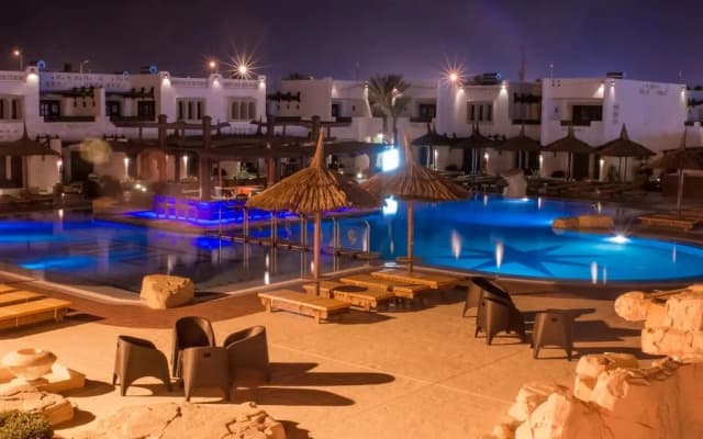 Отель Tivoli Hotel Aqua Park