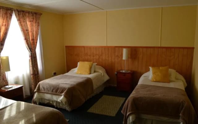 Hostal Los Pinos