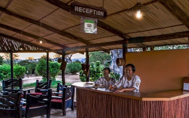 Sentrim Tsavo Lodge