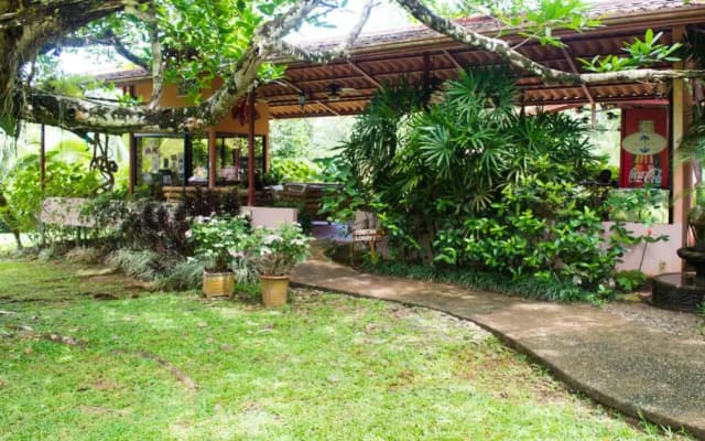 Blue Banyan Inn