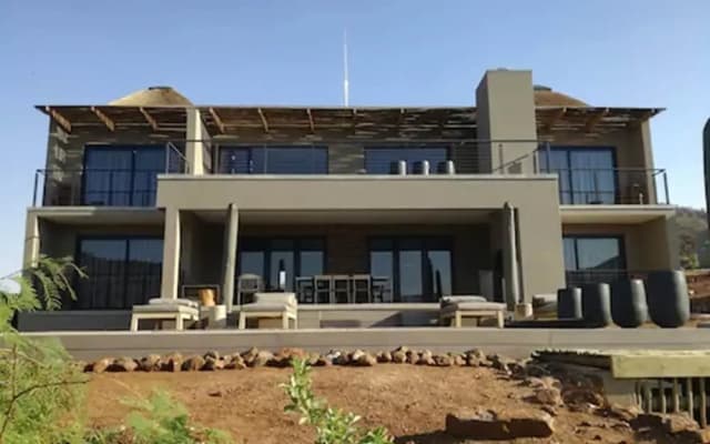 Bakubung Self-Catering Chalets