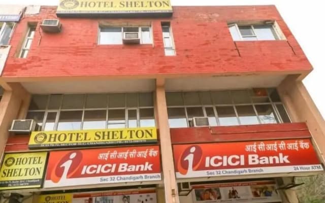 Hotel Shelton Chandigarh