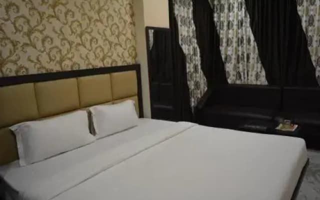 Olive Suites