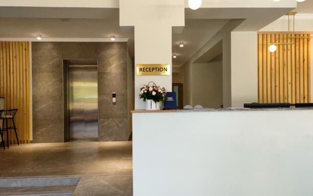 Citrus Hotel