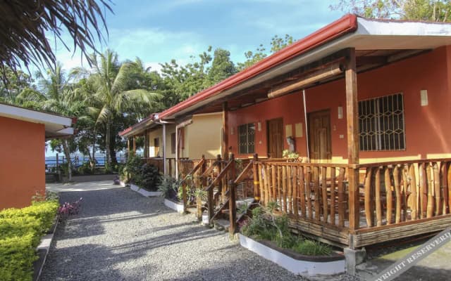 Isla Hayahay Beach Resort And Restaurant
