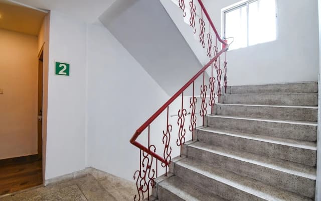Transit Express By OYO Rooms