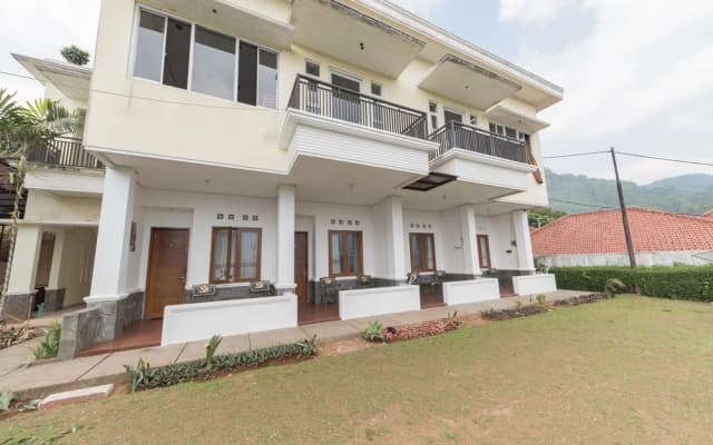 Urbanview Resort Anty Cisarua Tugu Puncak by RedDoorz
