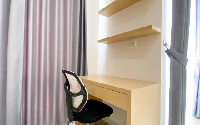 Comfort And Simply Design Studio At Vasanta Innopark Apartment