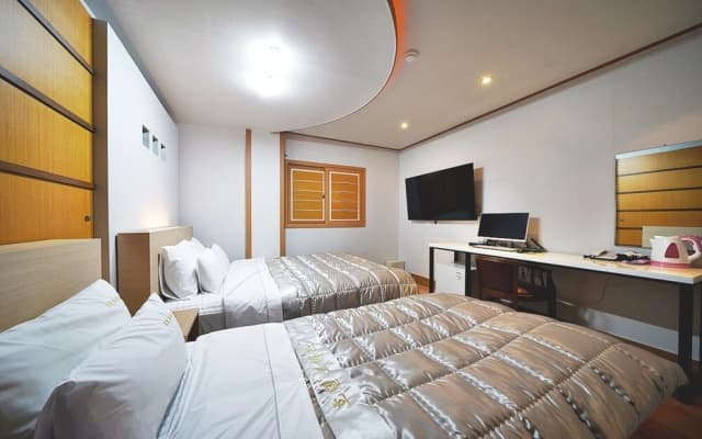 Tongyeong Zion Hotel