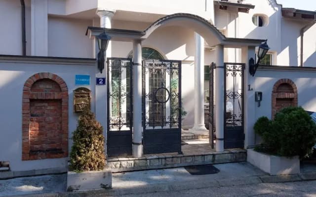 Red Clay SPA Apartments