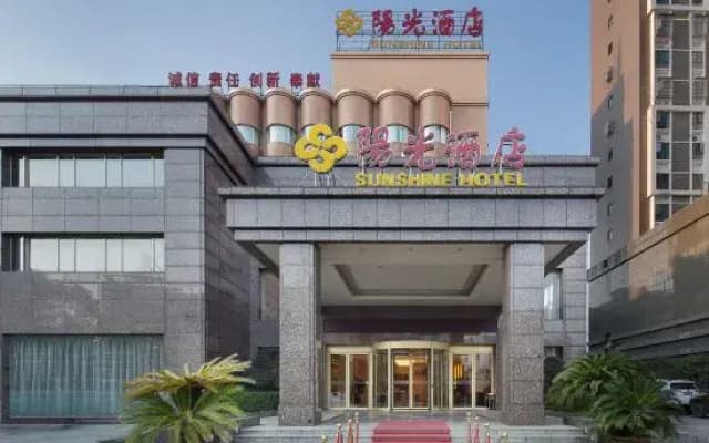 Sunshine Hotel