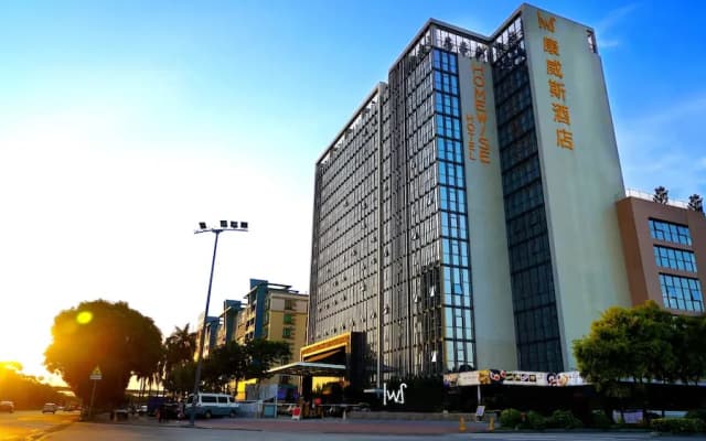Homewise Hotel