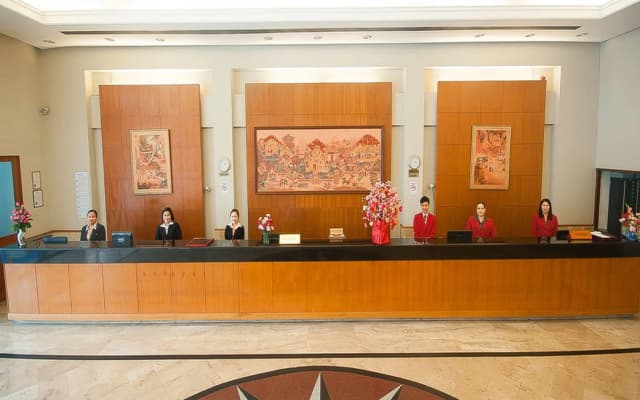 Grand Plaza Hotel
