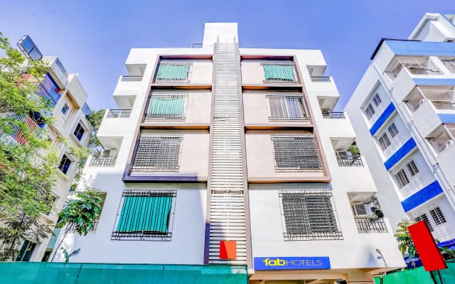 Fabhotel Wakad Villa